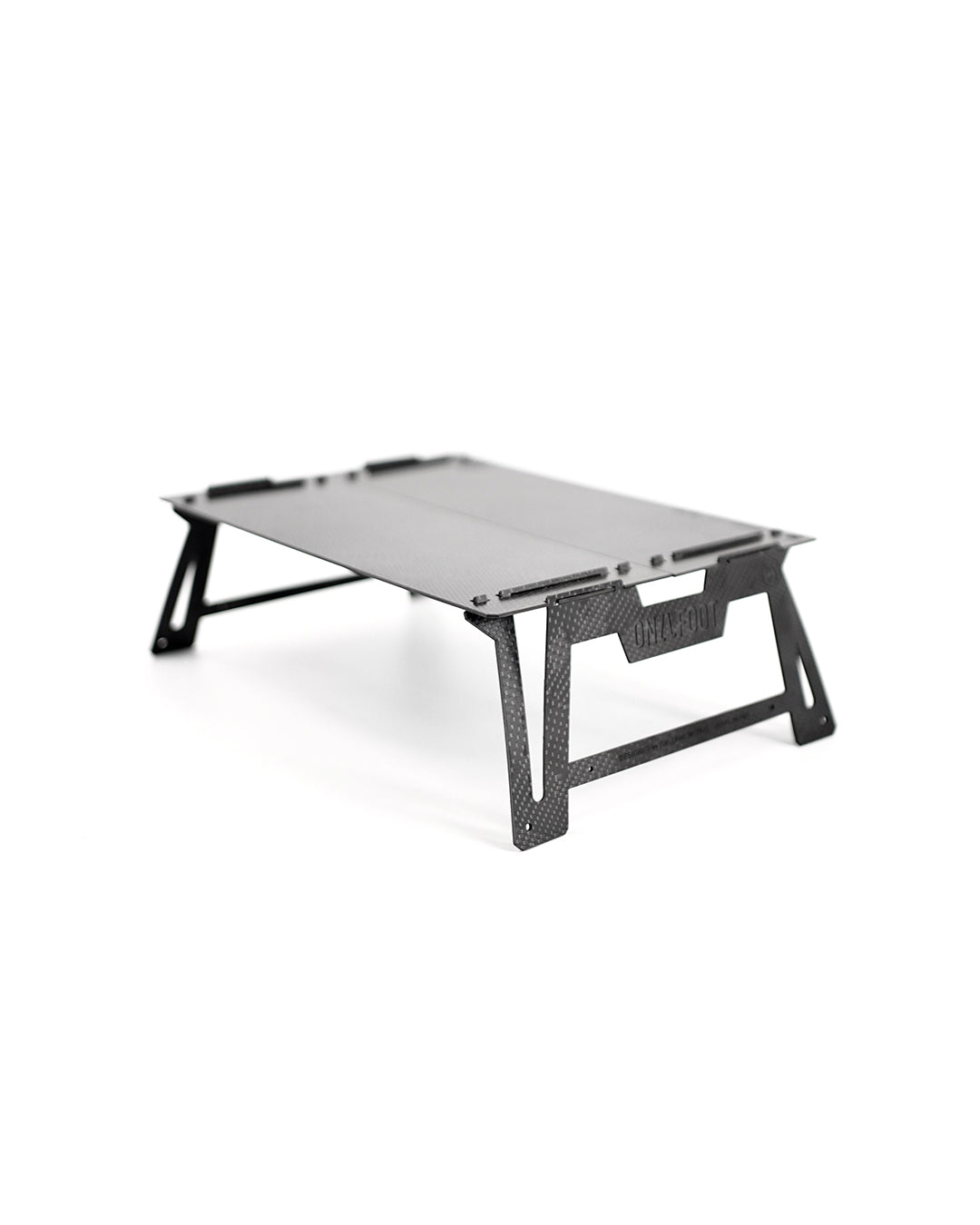 ultralight carbon fiber camping mountaineering table with good looking and creative design from chaos.park