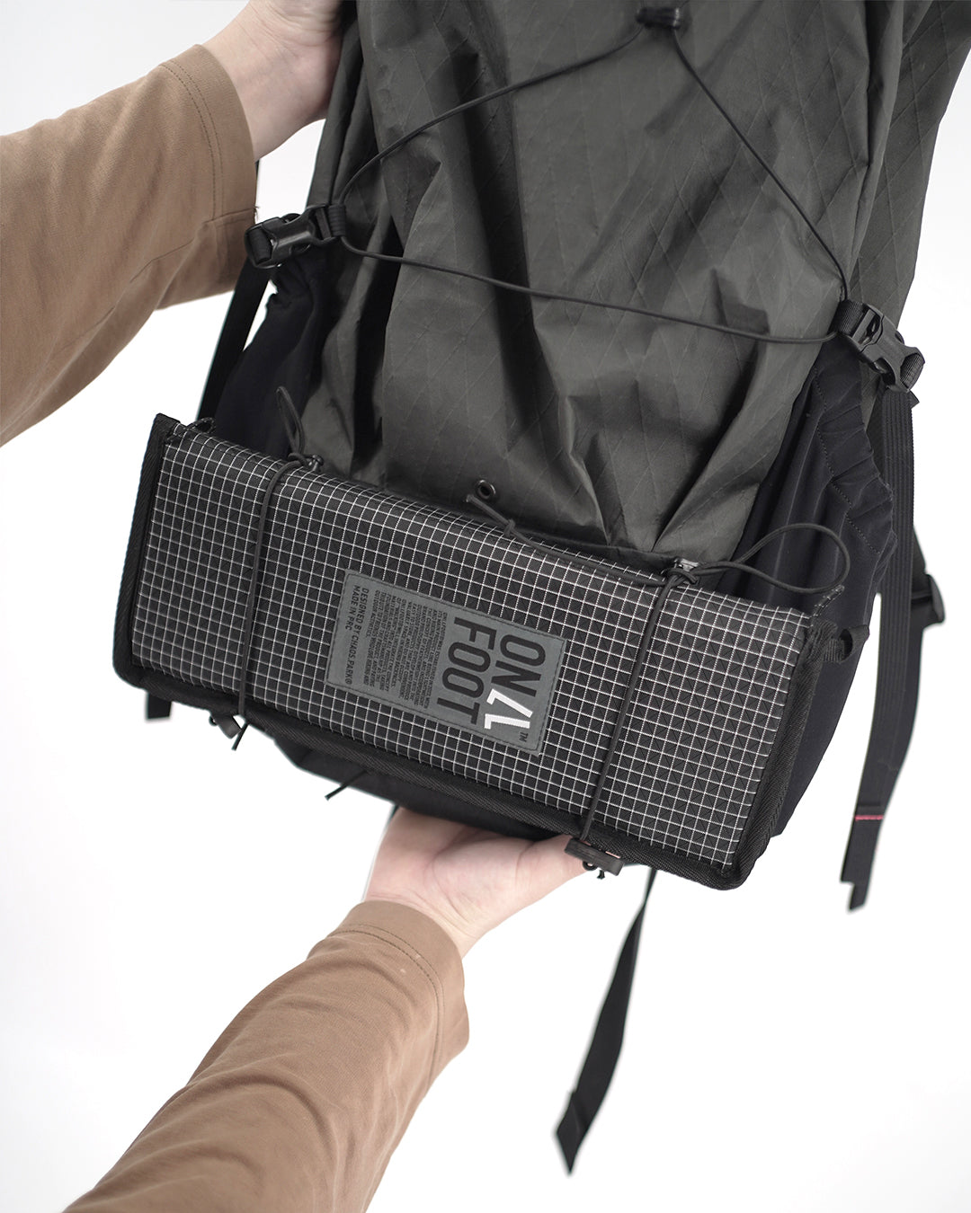 ONLLFOOT Ultralight Carbon Fiber Solo Table w/ Seat Mat