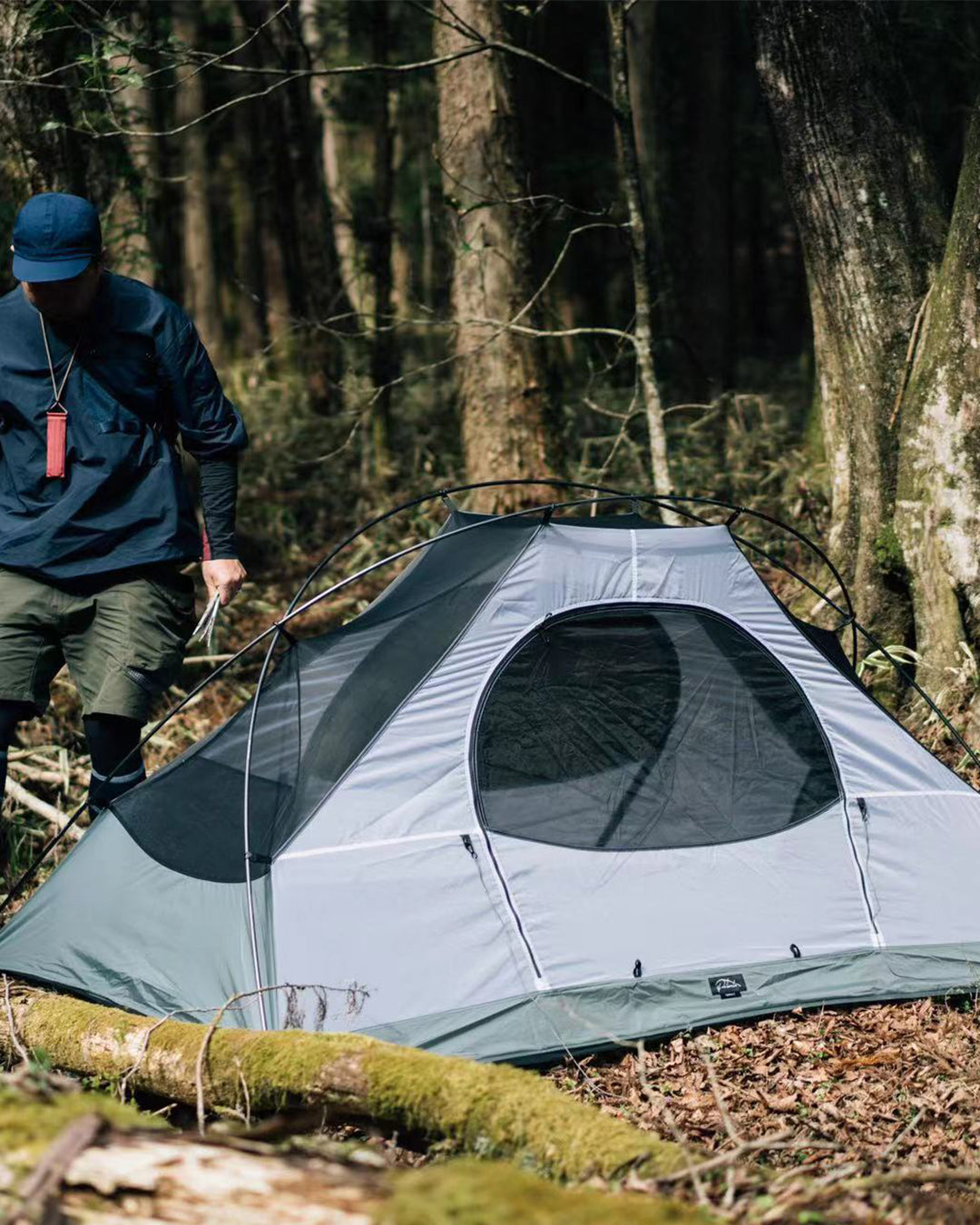 Ultra-light 2-person backpacking tent that combines functionality with aesthetics. designed to keep you safe on mountains yet weight only 1.6kg